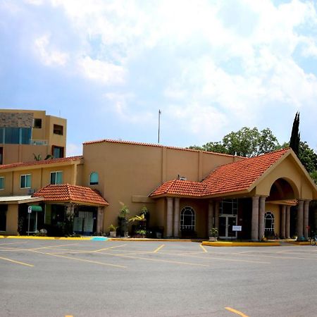 Best Western Bazarell Inn Montemorelos Eksteriør bilde
