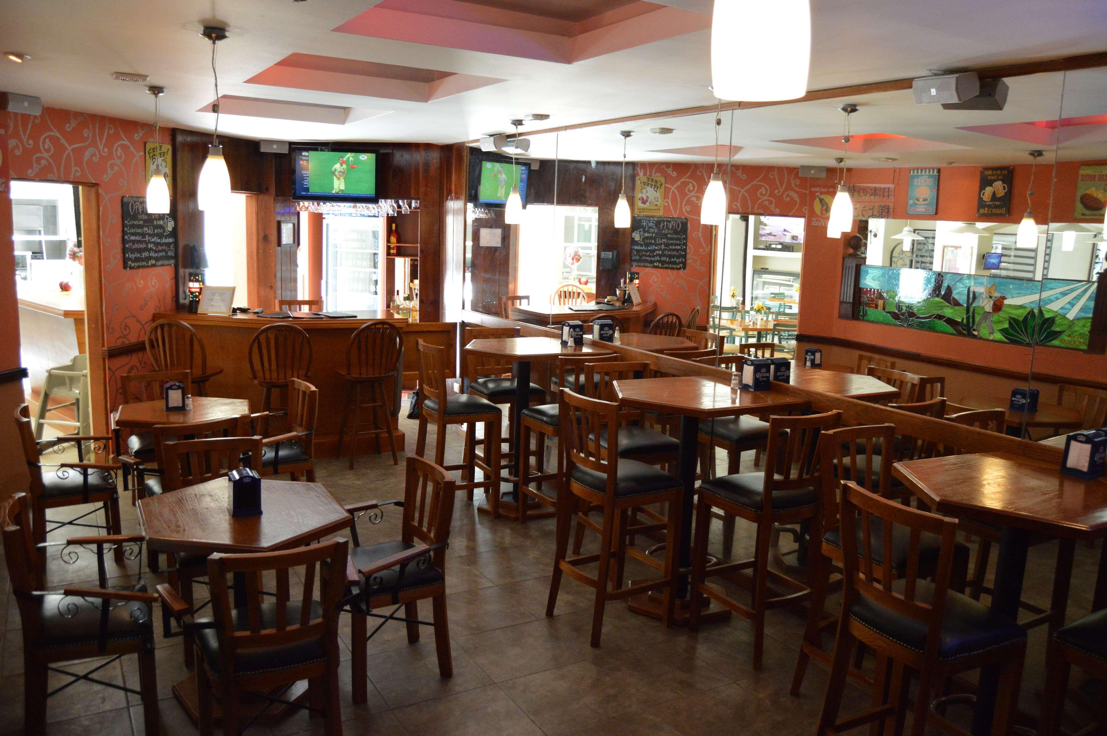 Best Western Bazarell Inn Montemorelos Eksteriør bilde
