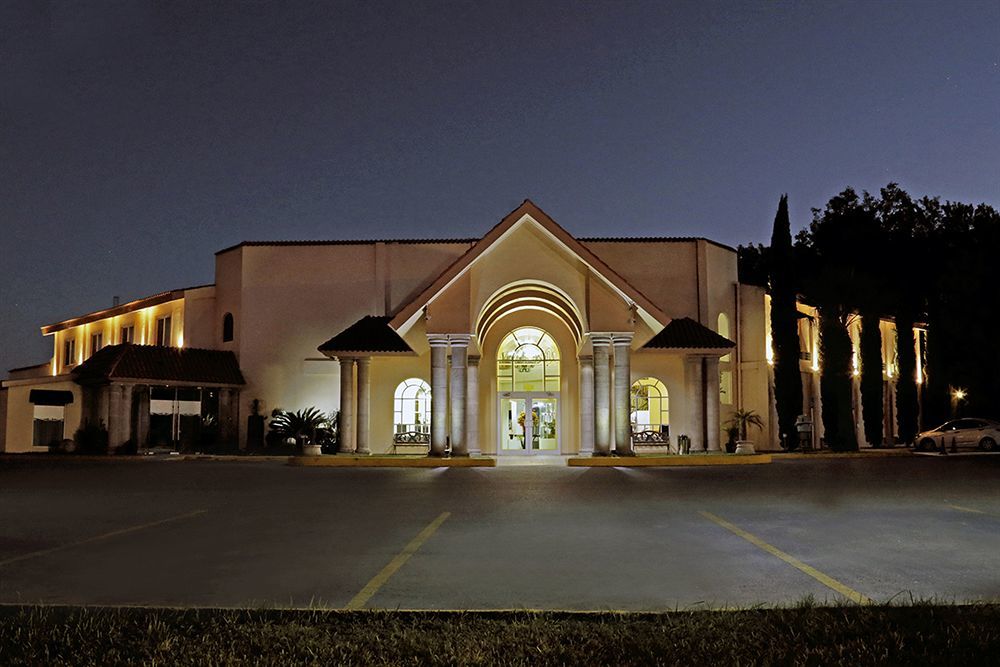 Best Western Bazarell Inn Montemorelos Eksteriør bilde