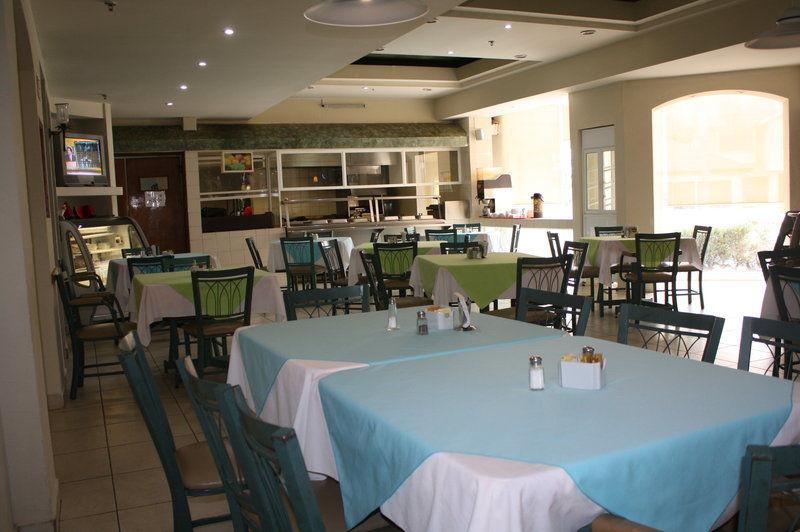 Best Western Bazarell Inn Montemorelos Eksteriør bilde